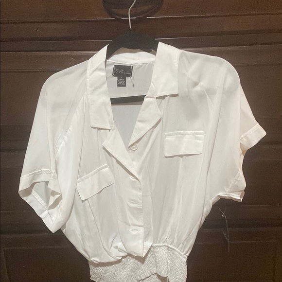 Love White Boxy Short Sleeve Button Down Shirt - Picture 1 of 1